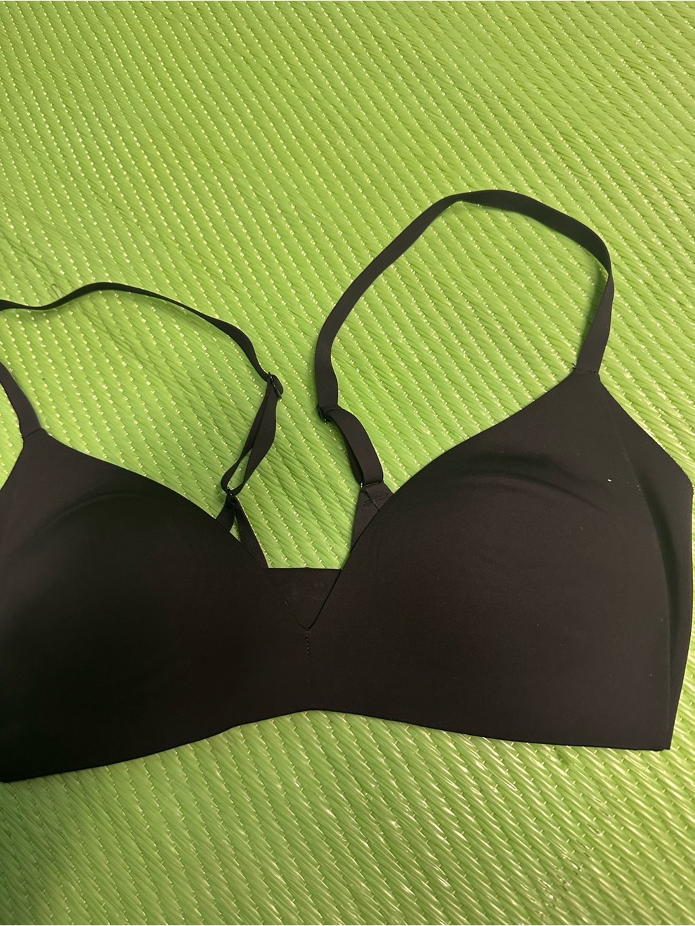 lululemon athletica Black Seamless T-Shirt Bra